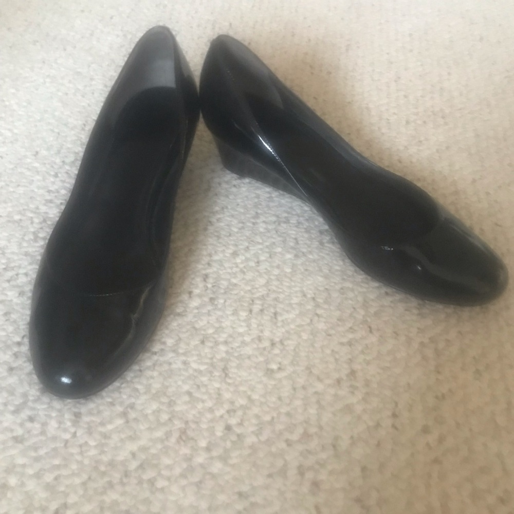 Cole Haan Nike air black patent wedge